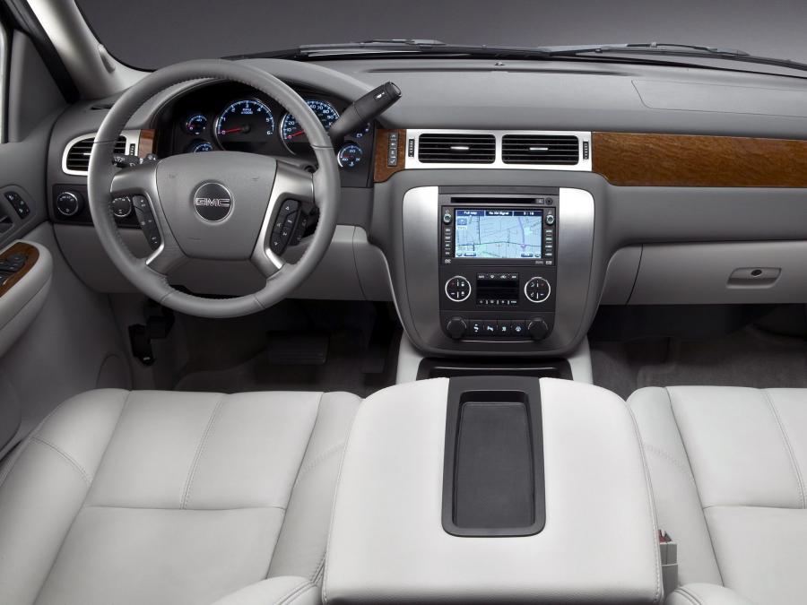  GMC Yukon 2006 года  (фото 18 из 20)